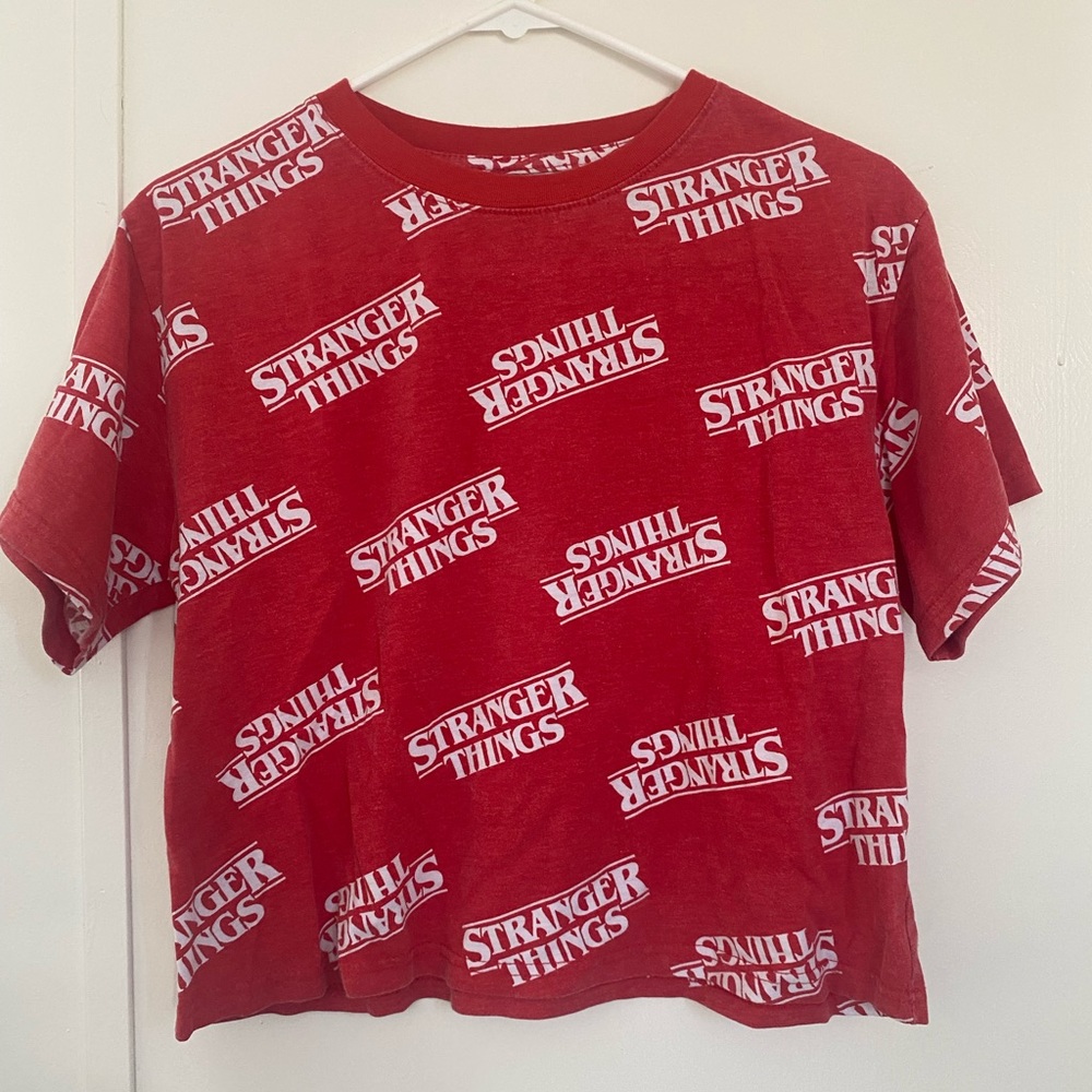 Stranger things baggy, cropped tee.